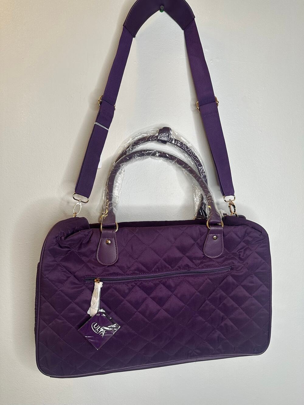 ULTA Eggplant Purple Overnighter Weekend Duffle Quilted Medium Shoulder Strap